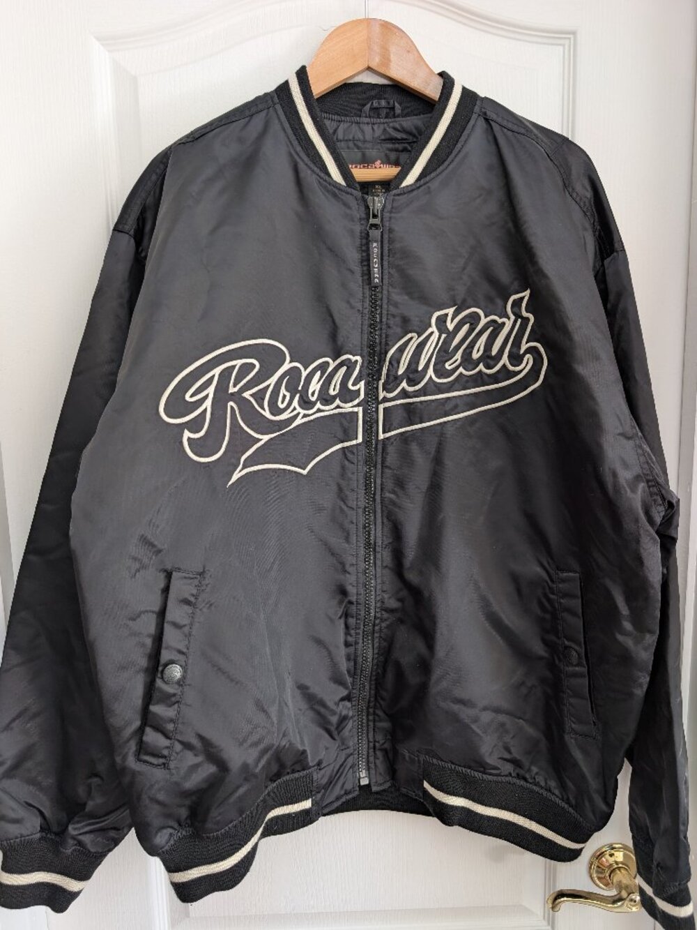 Vintage Rocawear Bomber Jacket XL Black Quilted Lined Made in Korea